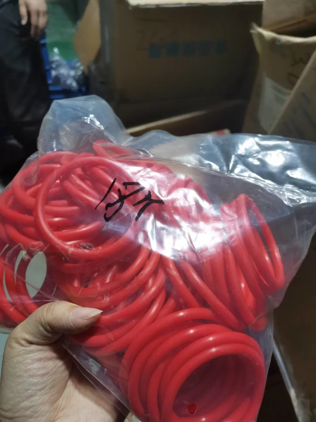 NBR FKM EPDM CR سیلیکون O-RING برای کاربردهای خودرو و هوافضا 4